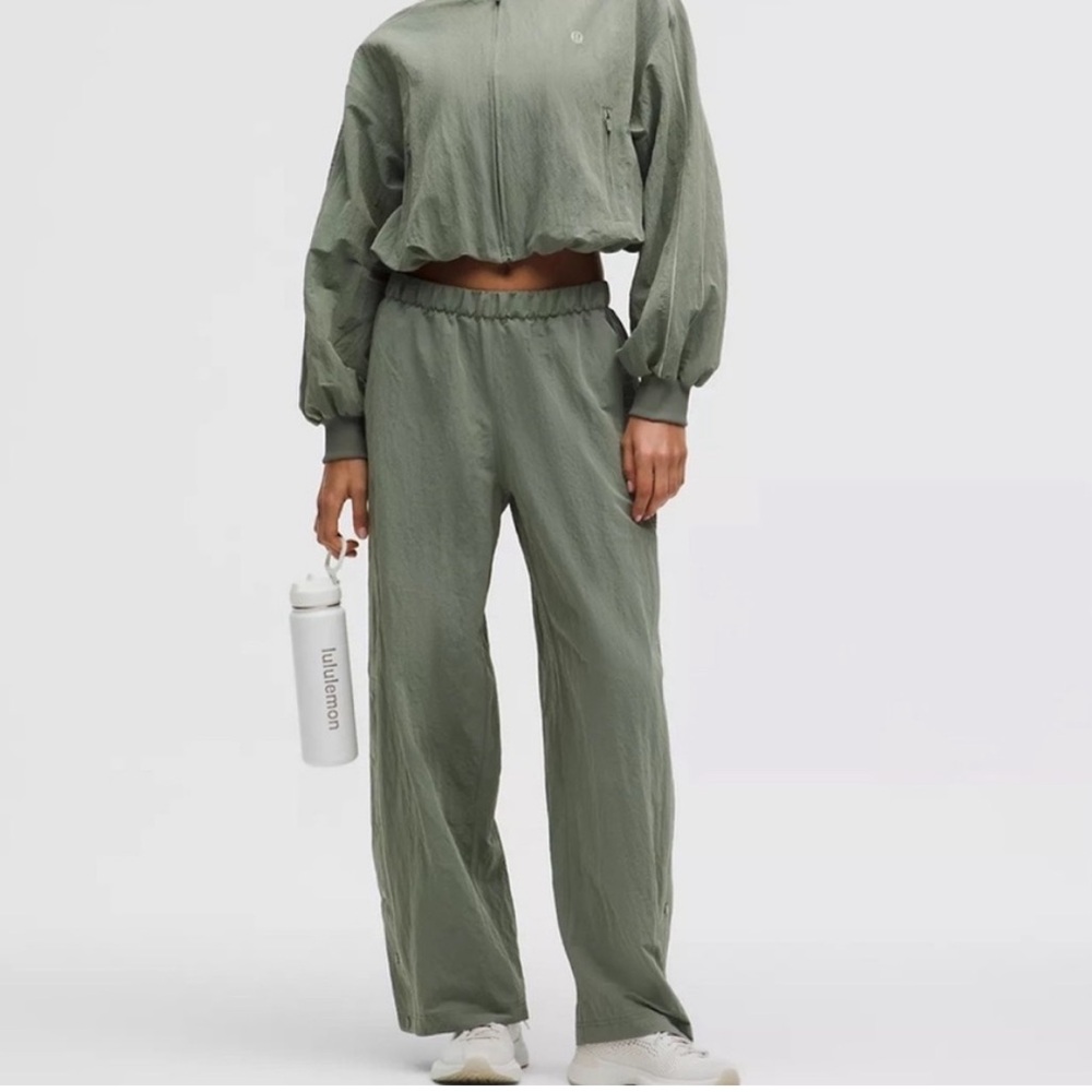 Lululemon Crinkle Nylon Mid-Rise Track Pant Wordmark